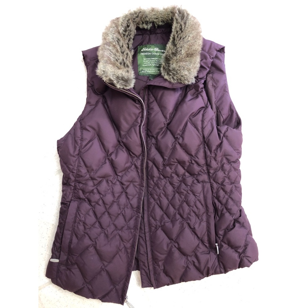 Eddie Bauer women’s plum down vest M